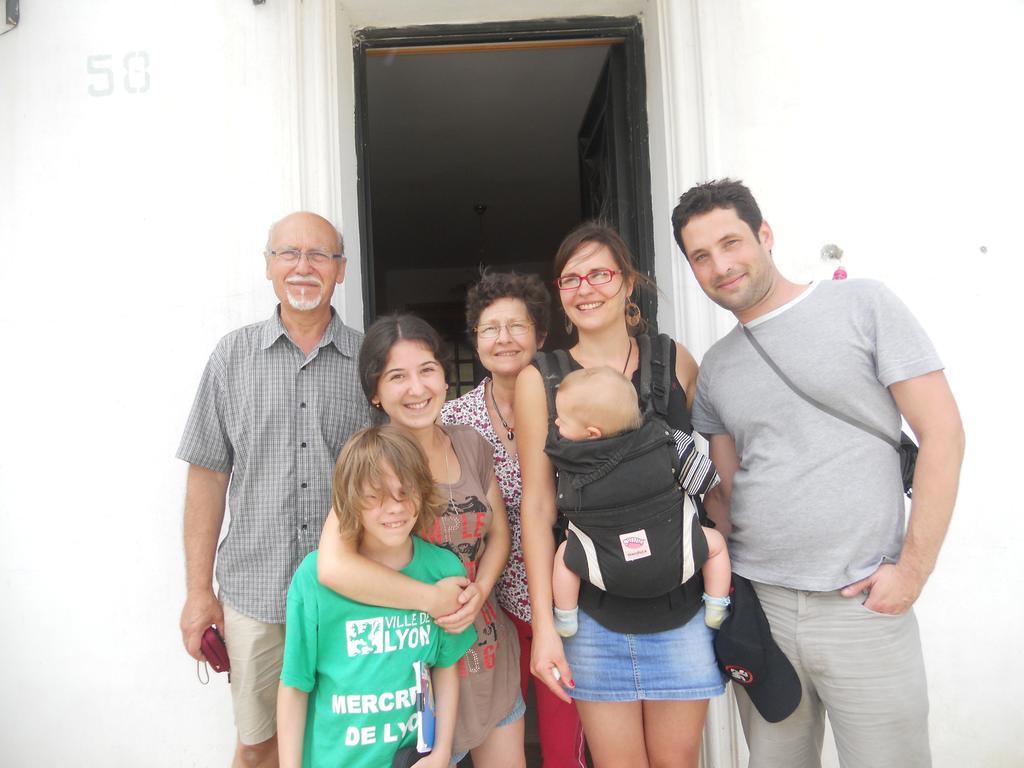 Nitsa Guest House Gori Esterno foto