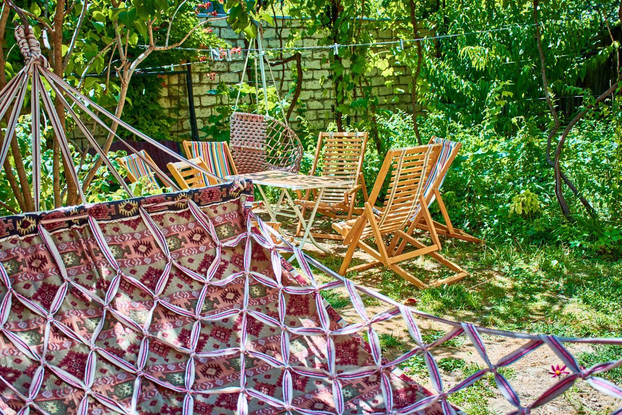 Nitsa Guest House Gori Esterno foto